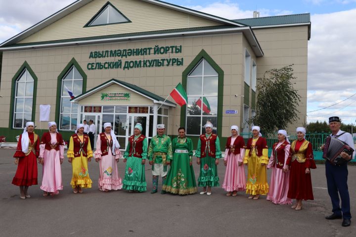 Чүпрәледә Кече Чынлы авылында яңартылган мәдәният йорты бинасы ачылды