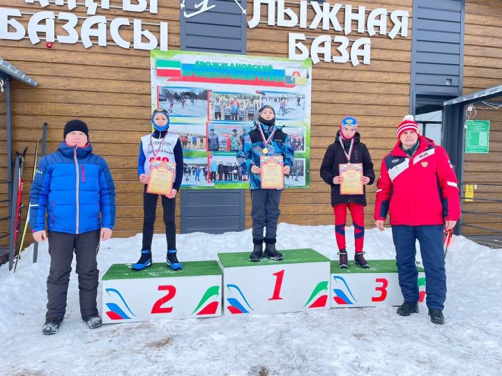 На лыжной базе в селе Старое Дрожжаное прошло открытие сезона