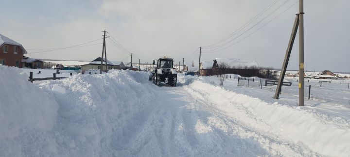 Марат Гафаров: В Дрожжановском районе делается все возможное для устранения последствий снегопада