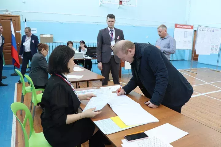 Глава Дрожжановского района РТ Марат Гафаров проголосовал в выборах Президента РФ