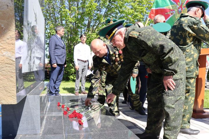 Пограничники Дрожжановского района РТ отметили свой праздник