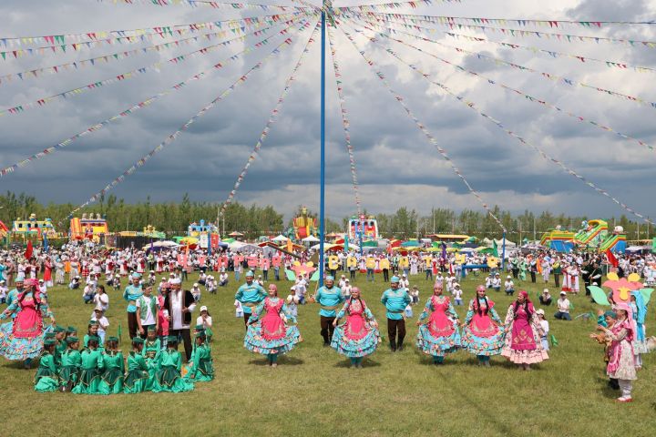 Сабантуй, туйӑмсемпе чунсене хавхалантартӑн эсӗ!