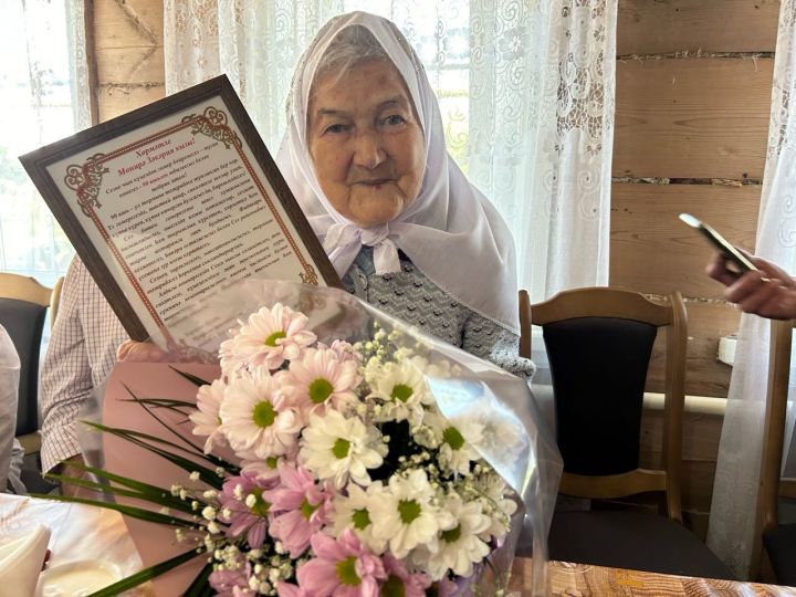 Юбилей Мунири Ханбиковой: 90 лет трудолюбия и преданности своей малой Родине