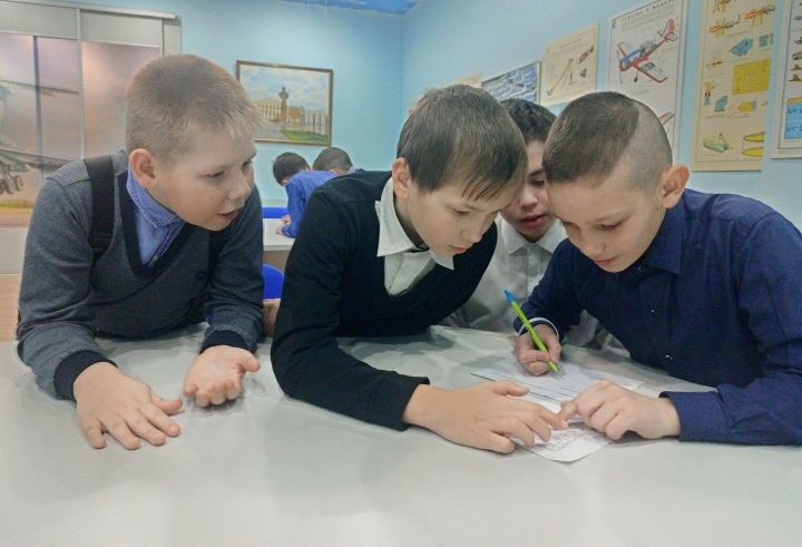 Пулас салтаксем ăмăртрĕç