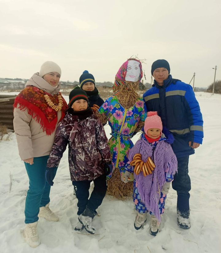 Хӗле ӑсатса, ҫуркунне кӗтсе илни