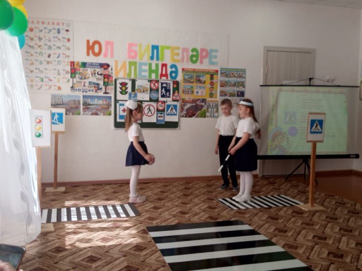 Учим ПДД играя: в Марсовском детском саду Дрожжановского района прошёл урок безопасности