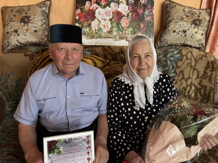 В Дрожжановском районе чествовали семьи с 60- и 65-летием совместной жизни