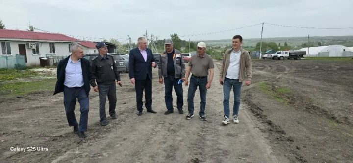 В хозяйствах Дрожжановского района оценили готовность кормозаготовительной техники