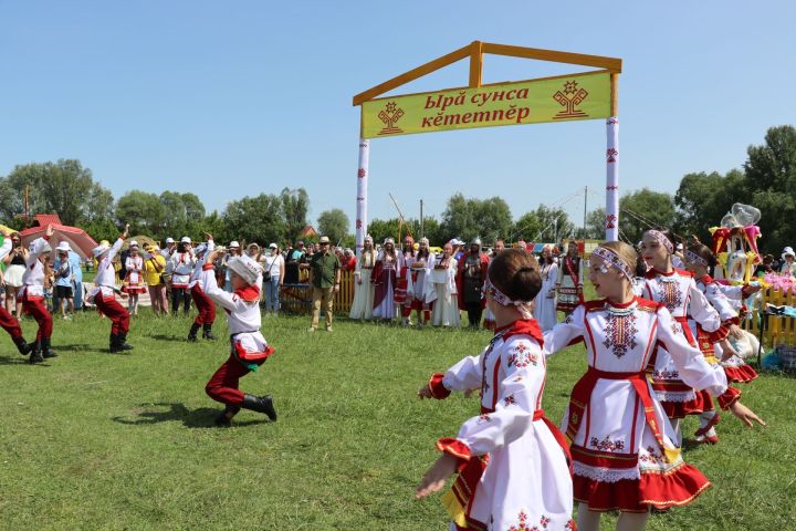 Акатуй в Село Убеи Дрожжановского района: чувашский народный праздник с гостями и мастер-классами