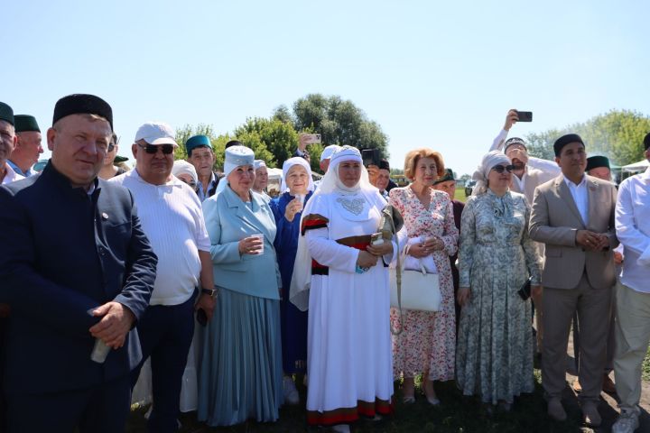 Чүпрәледә Яңа Ишле авылында өченче тапкыр Вәлиулла Хәсәнов укулары узды