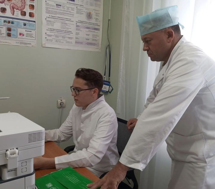 Будущие медики осваивают профессию в Дрожжановской ЦРБ