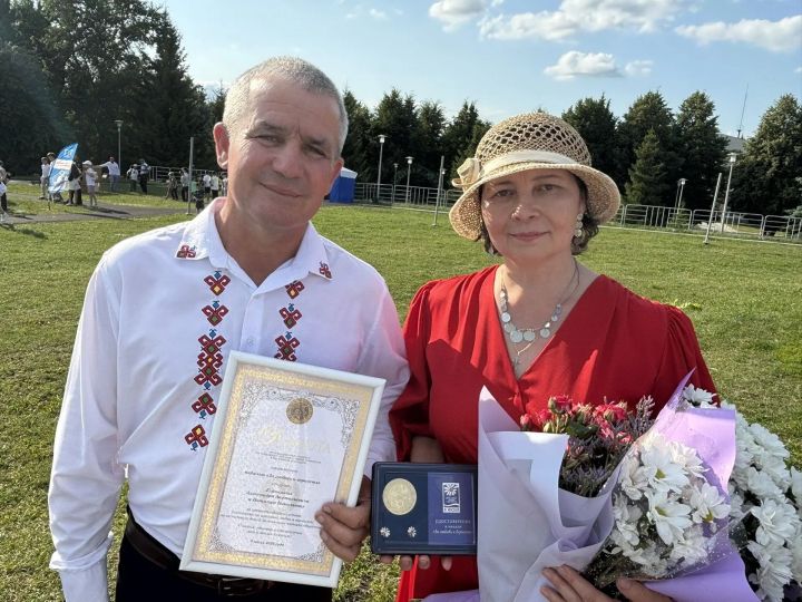 Чүпрәледә Халыкара гаилә, мәхәббәт һәм тугрылык көнен билгеләп үттеләр