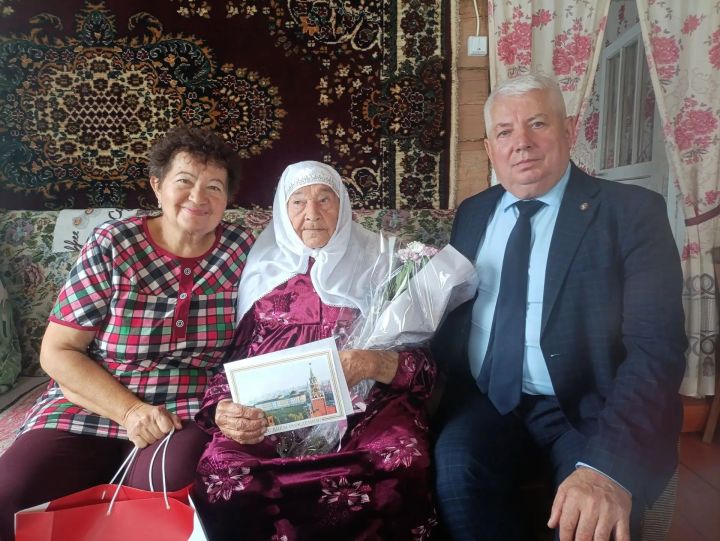 Жизнь без слуха, с верой в труд история Минзиган Халиковой из Дрожжановского района