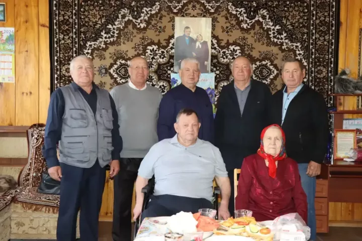 Ветерана труда из села Городище Дрожжановского района поздравили с юбилеем
